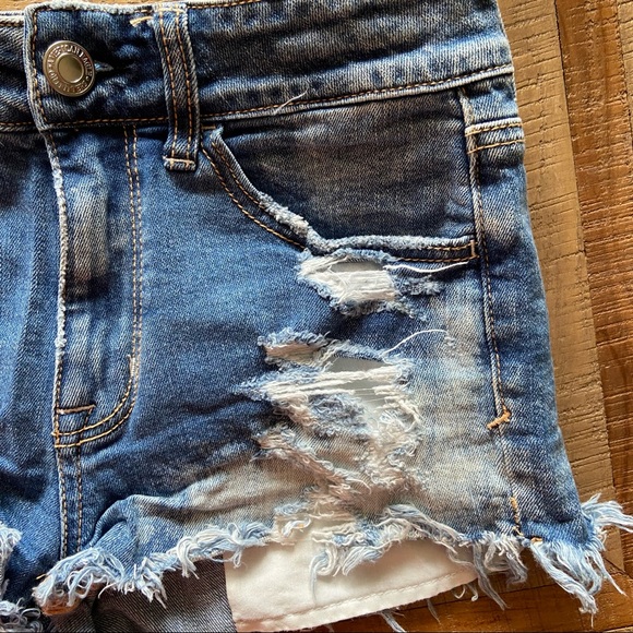 HIGH WAISTED FESTIVAL SHORT - Picture 3 of 4